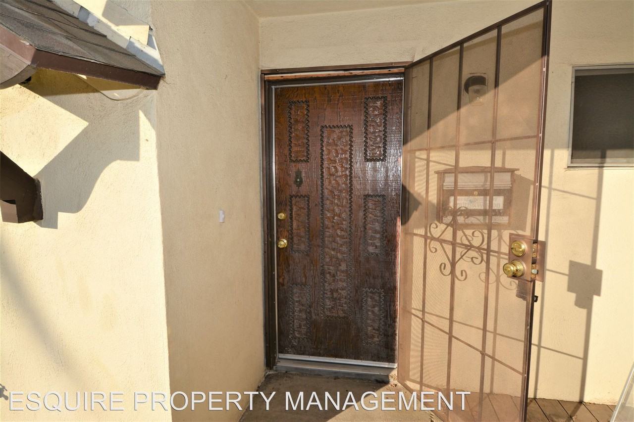 705 W Linden Dr - Photo 3 of 28