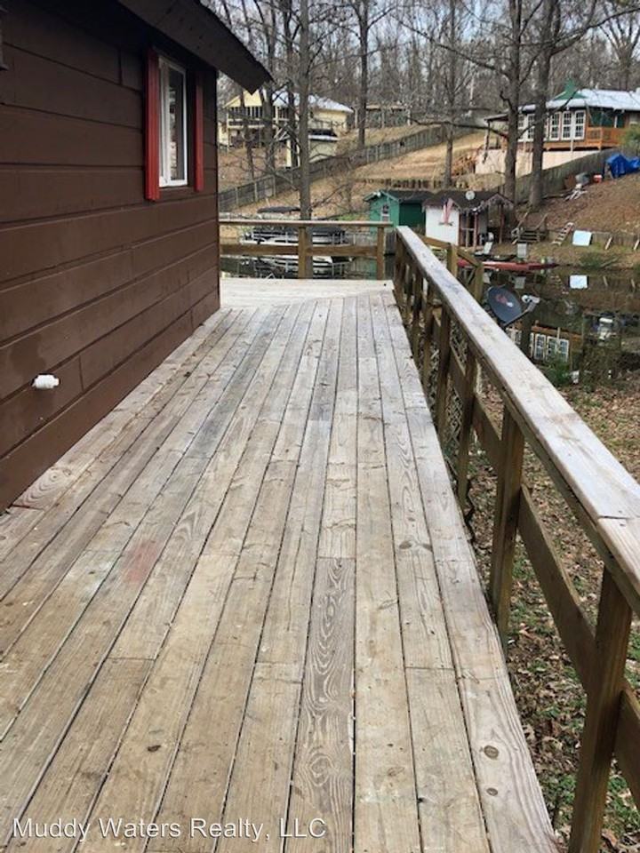 10906 High Road - Photo 2 of 17