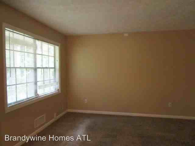 7301 Fern Ct. - Photo 3 of 10