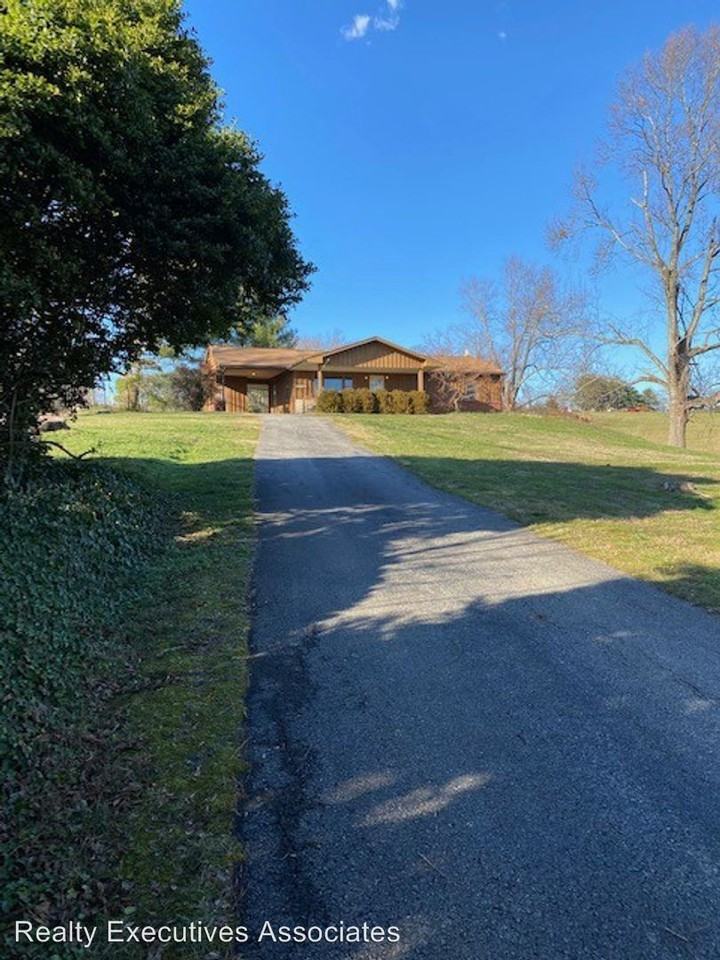 510 Old Sinking Creek Road - Photo 2 of 27