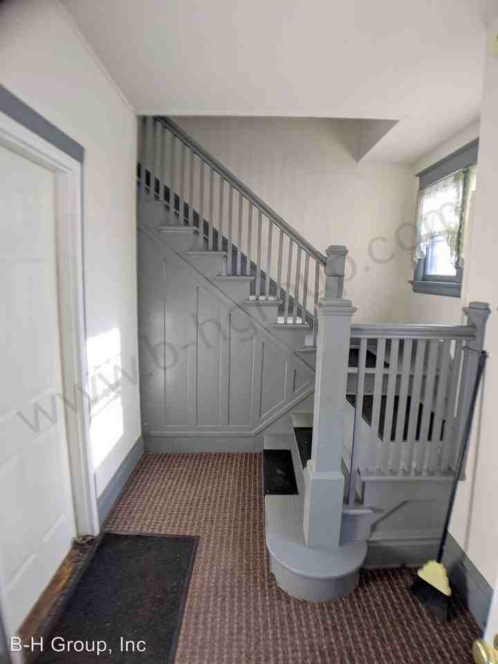 5817 19th Ave - Photo 2 of 18