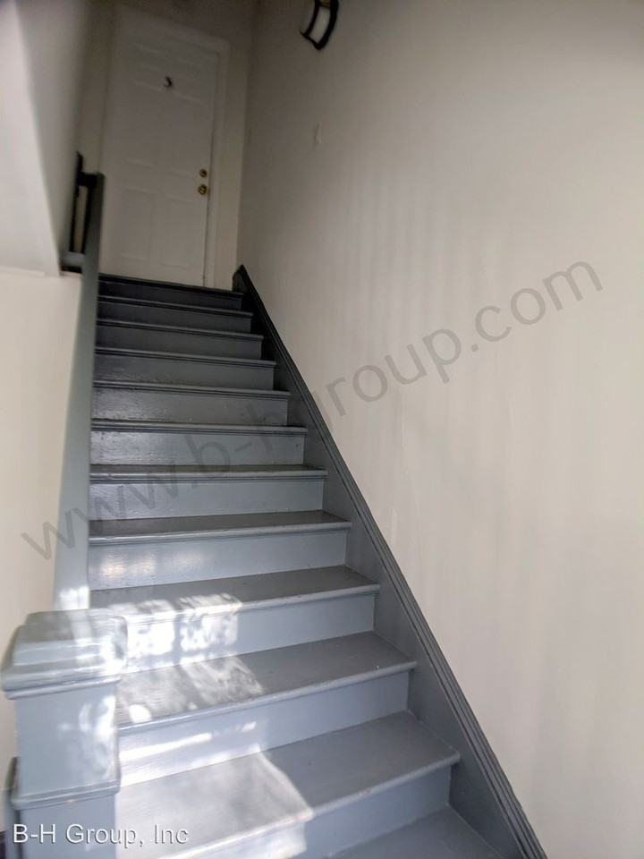 5817 19th Ave - Photo 3 of 18