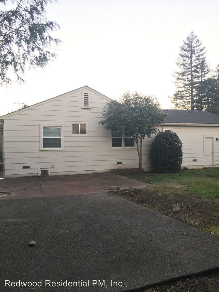 1705 Bryden Lane - Photo 3 of 21