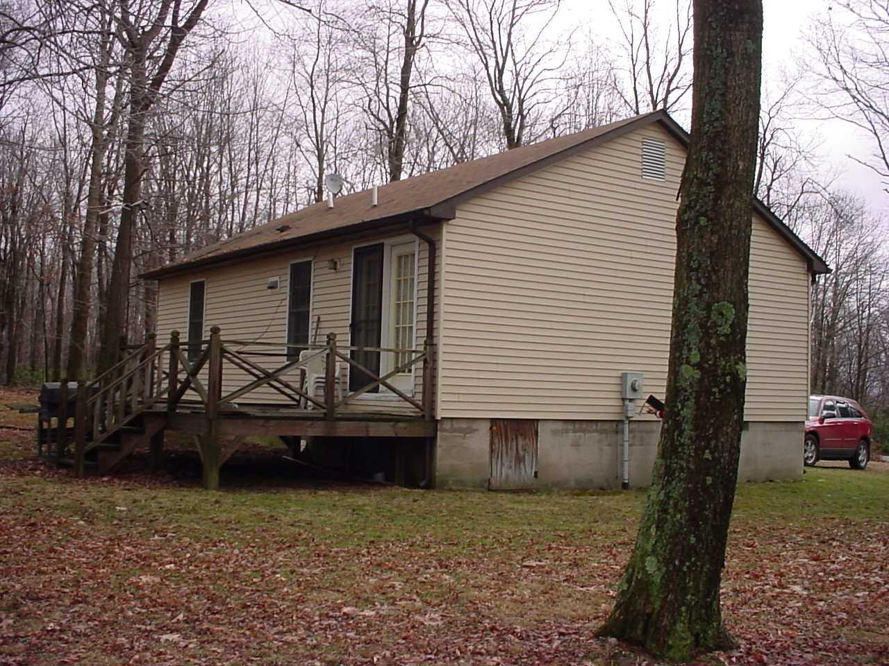 755 Amish Rd - Photo 2 of 13
