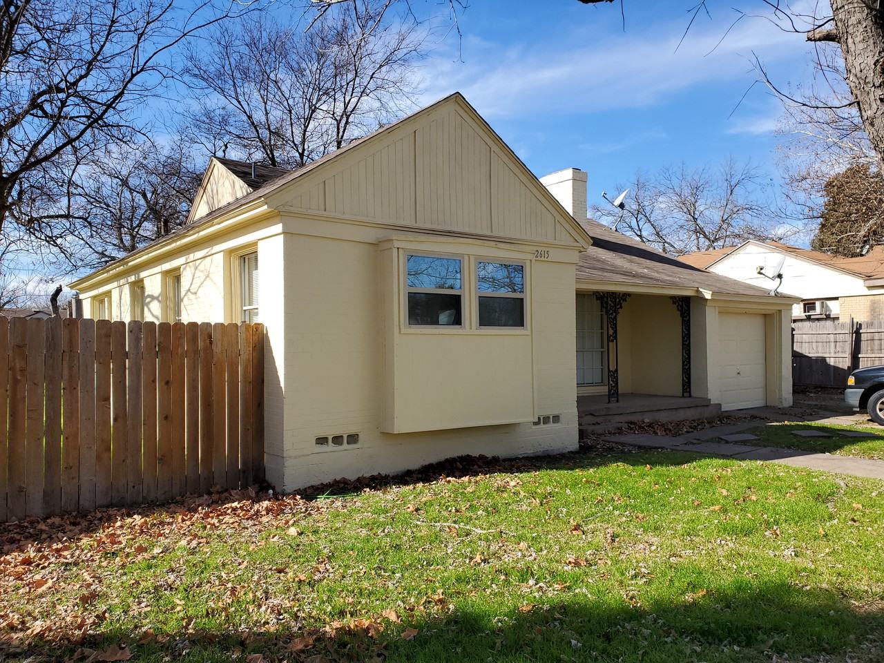 2615 Bowling Green Ave - Photo 3 of 27