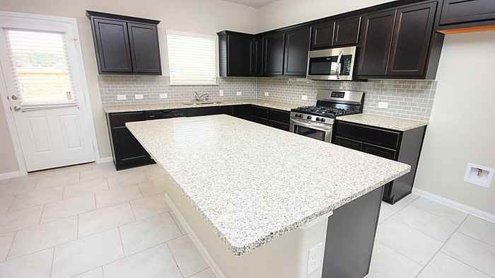 9201 Sawyer Fay Lane - Photo 3 of 22