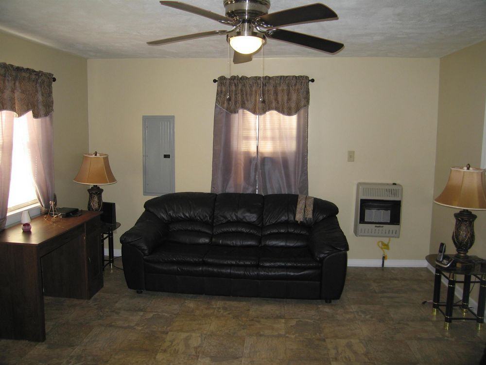 36 Barnett Bluff Road - Photo 2 of 5