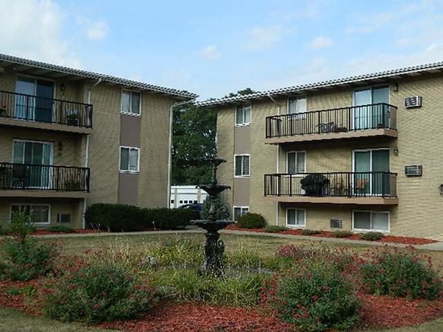 Beverly Hills Apartments - Photo 2 of 43