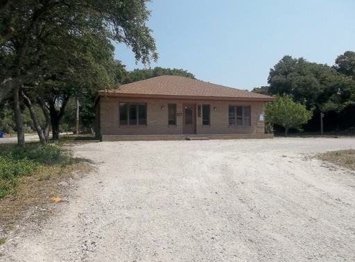 5200 E Oak Island Dr - Photo 2 of 10