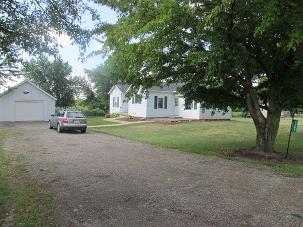 5297 Stone Rd - Photo 2 of 8