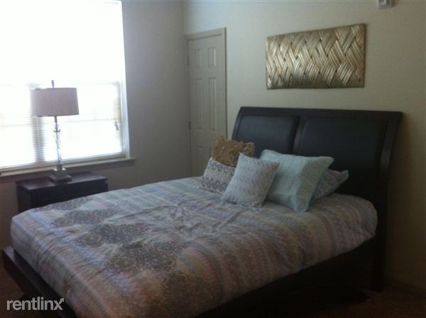 99 Dickens Drive - Photo 3 of 8