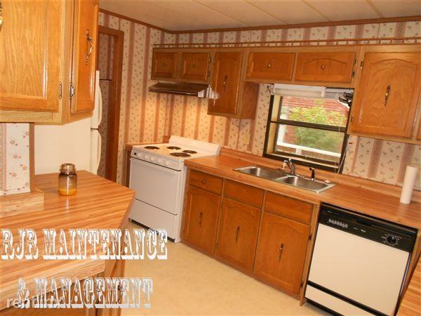 3308 Sandy Ln - Photo 3 of 8