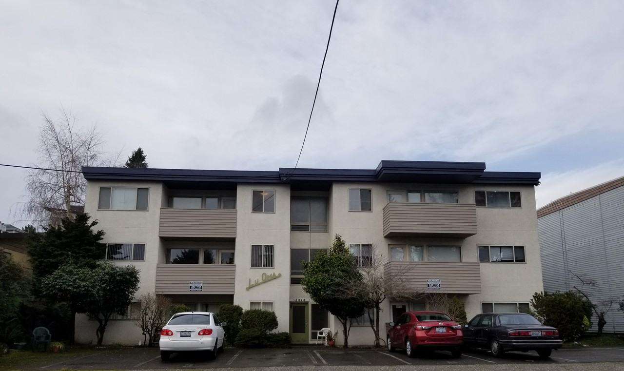 Luoma Apartments 12323 33rd Avenue Northeast 4, Seattle, WA 98125