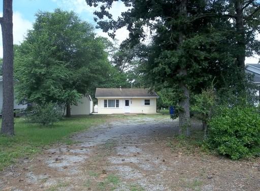 113 NW 12th St - Photo 2 of 10