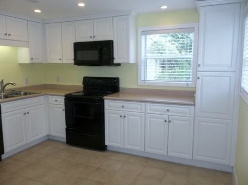 113 NW 12th St - Photo 3 of 10