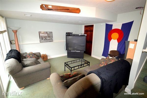 6965 Helena Dr - Photo 2 of 10