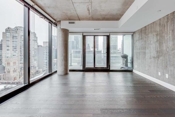 224 King Street West #01004