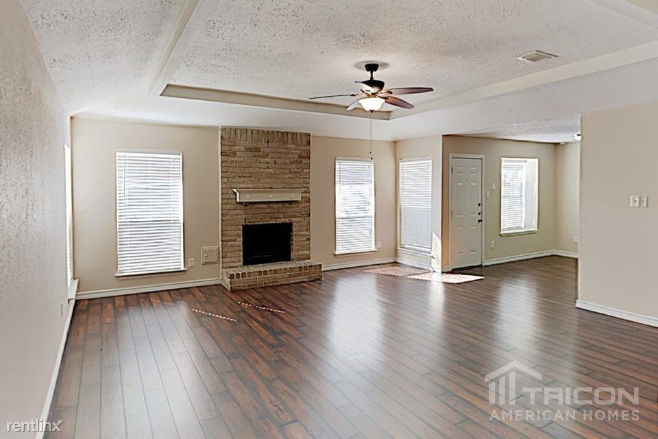 24107 Lone Elm Drive - Photo 3 of 16