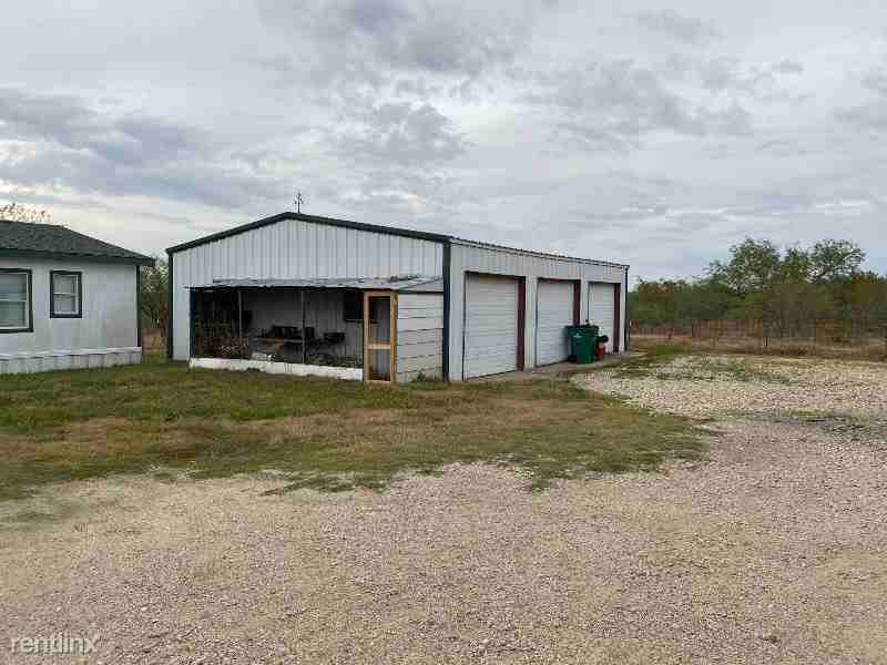 4707 Fm 2727 - Photo 3 of 16