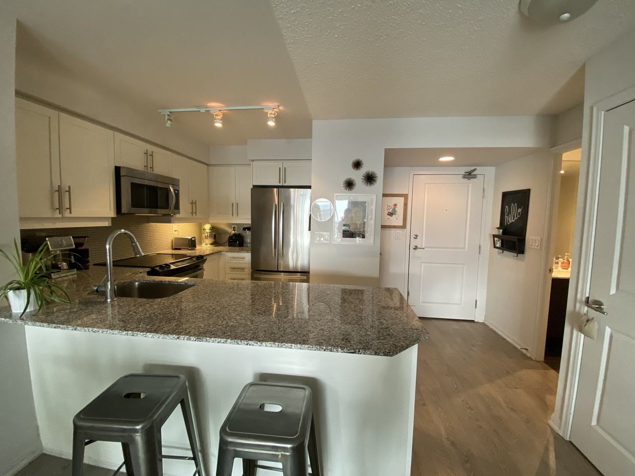 125 Western Battery Road