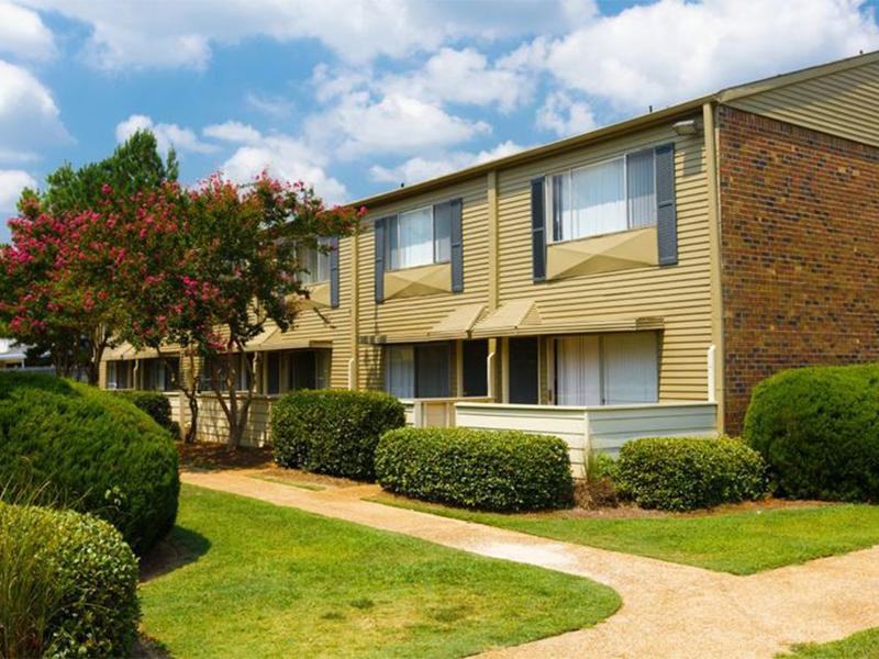 The Park at Moss Creek Apartments 5000 Ridgewood Rd, Jackson, MS