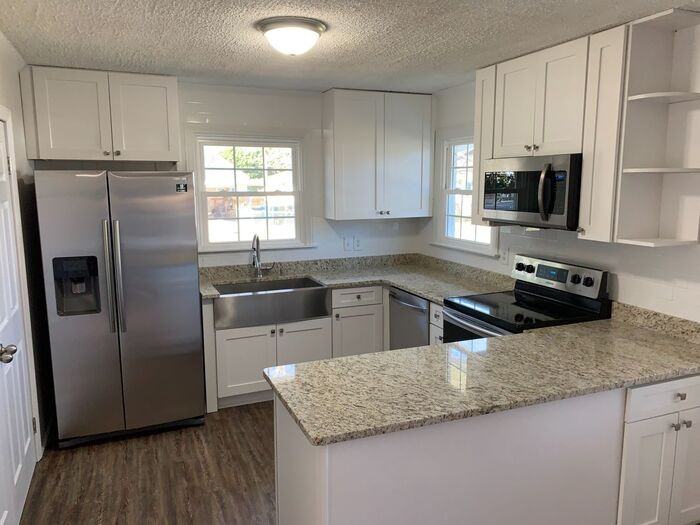 101 Clegg Street - Photo 2 of 7