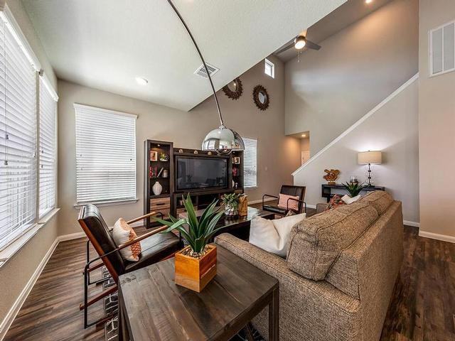 115 Stone Mountain Rd - Photo 7 of 43