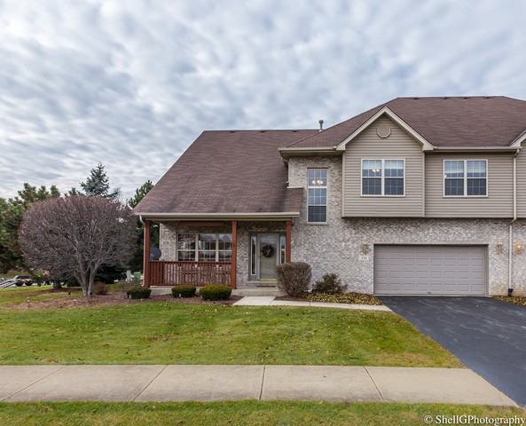 239 Clover Ridge - Photo 2 of 25