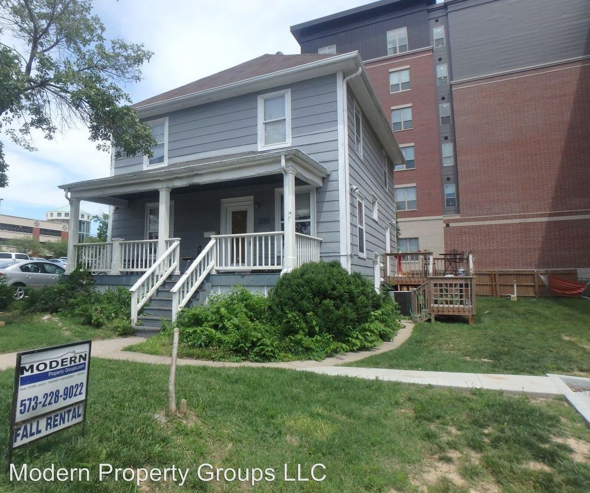 216 S 5th St - Photo 2 of 32