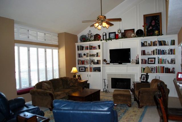 4712 Brenton Oaks Dr - Photo 2 of 12