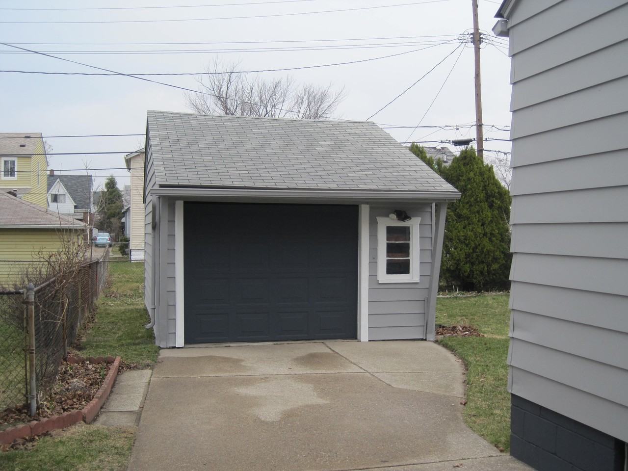 421 E Otis Ave - Photo 2 of 34