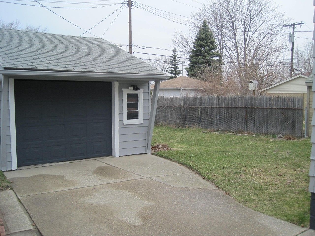 421 E Otis Ave - Photo 3 of 34