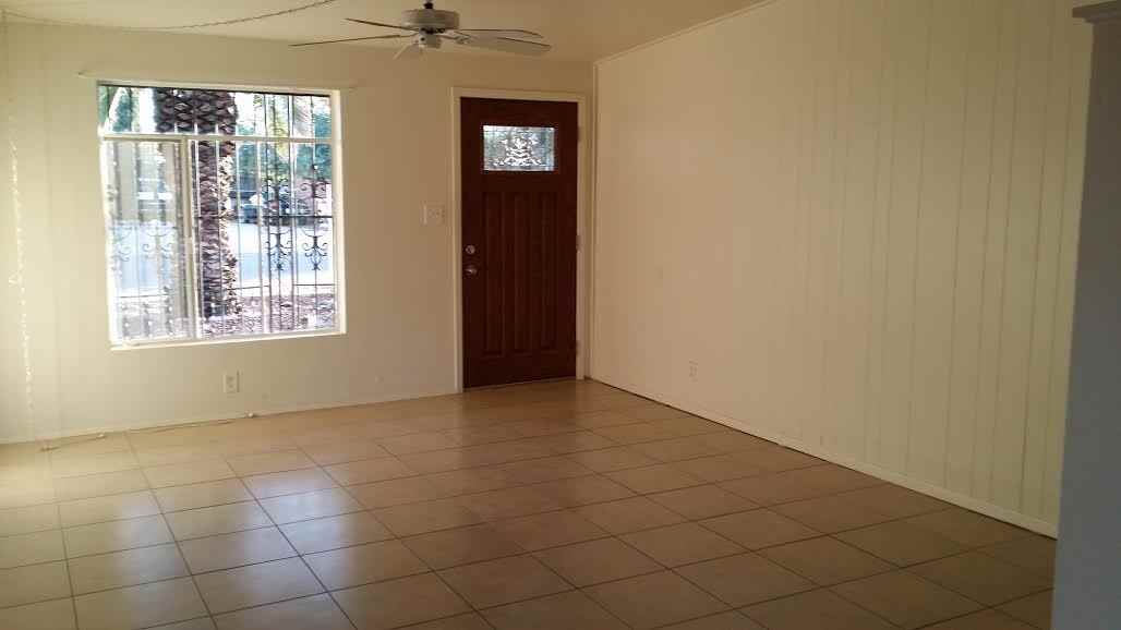 6445 E Cll Castor - Photo 2 of 7