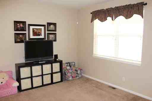 807 Altamont Ridge Dr - Photo 2 of 21