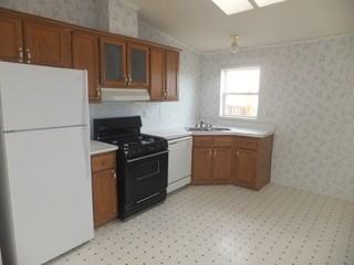 1355 Harding - Photo 2 of 25