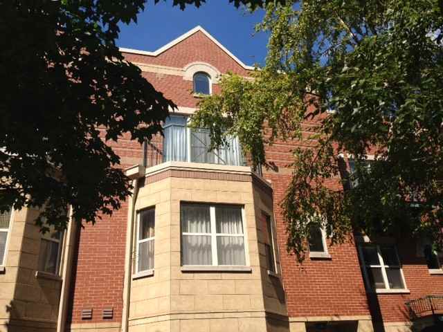 4530 S Woodlawn Ave, Chicago, IL 60653 - 10 unit Rentals - Zumper Rentals