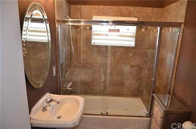 825 Delaware Road - Photo 3 of 11