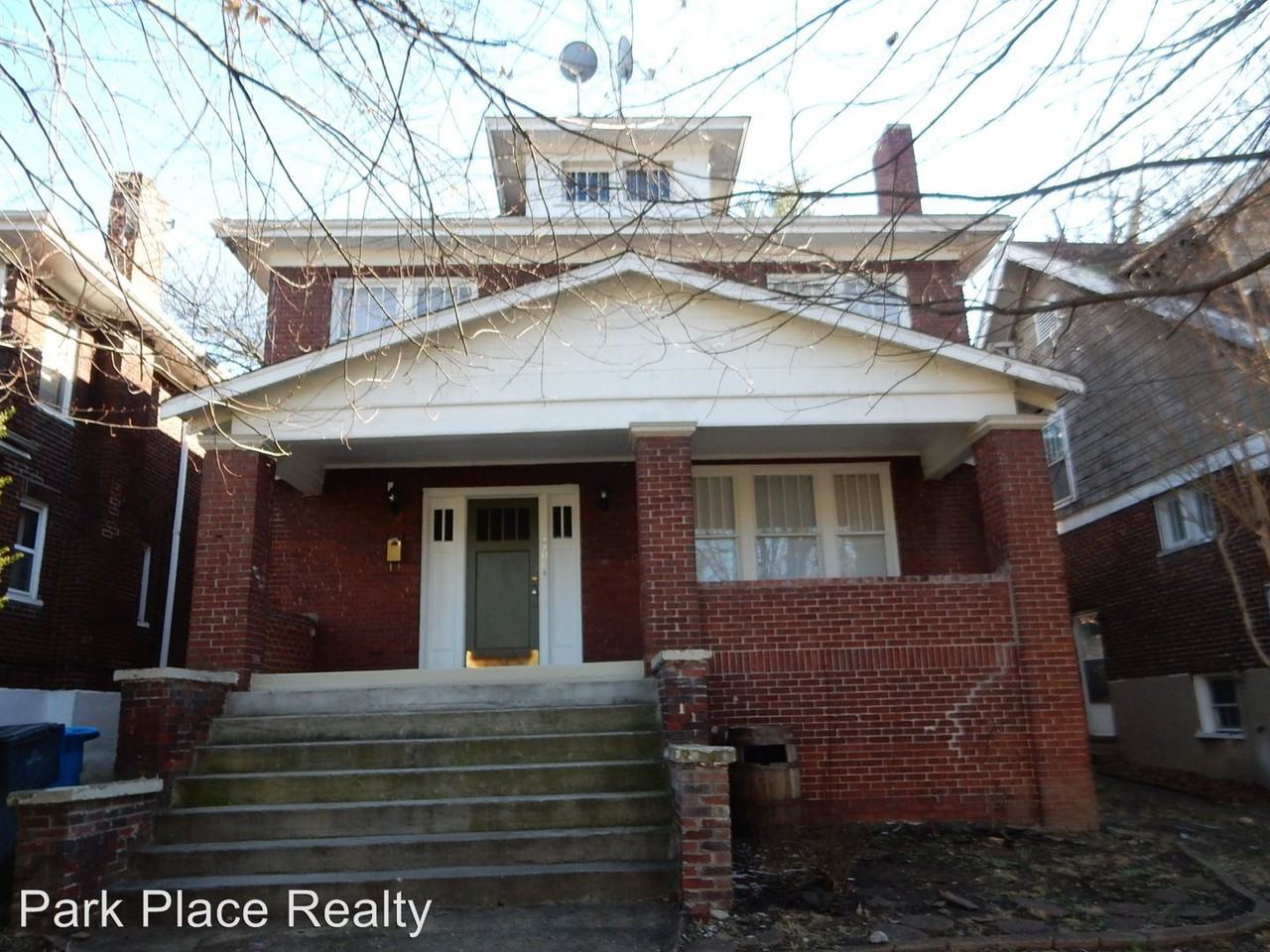 1506 Maple Ave Sw - Photo 2 of 24