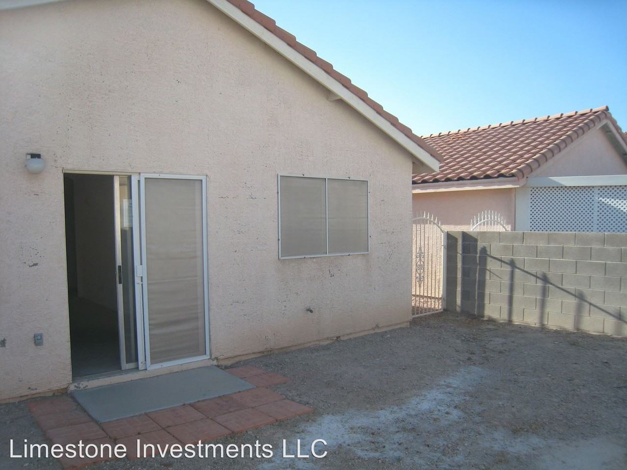 4641 Skybolt St - Photo 3 of 13