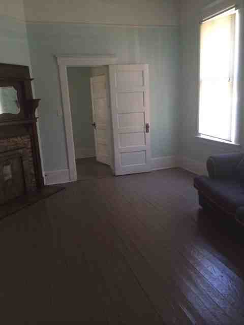 415-417 W. 41st Street - Photo 3 of 10