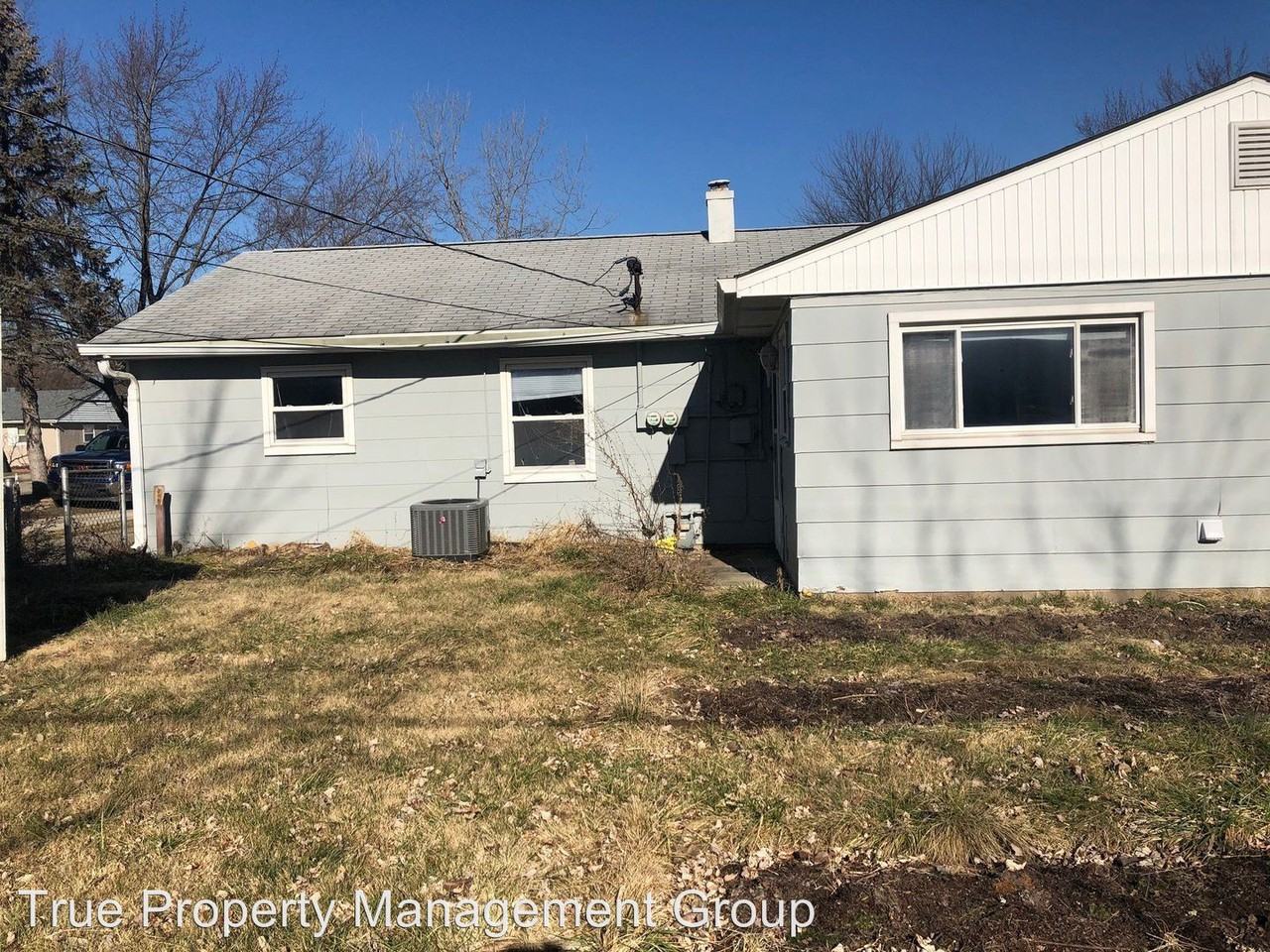 7355 Westchester Dr - Photo 2 of 10
