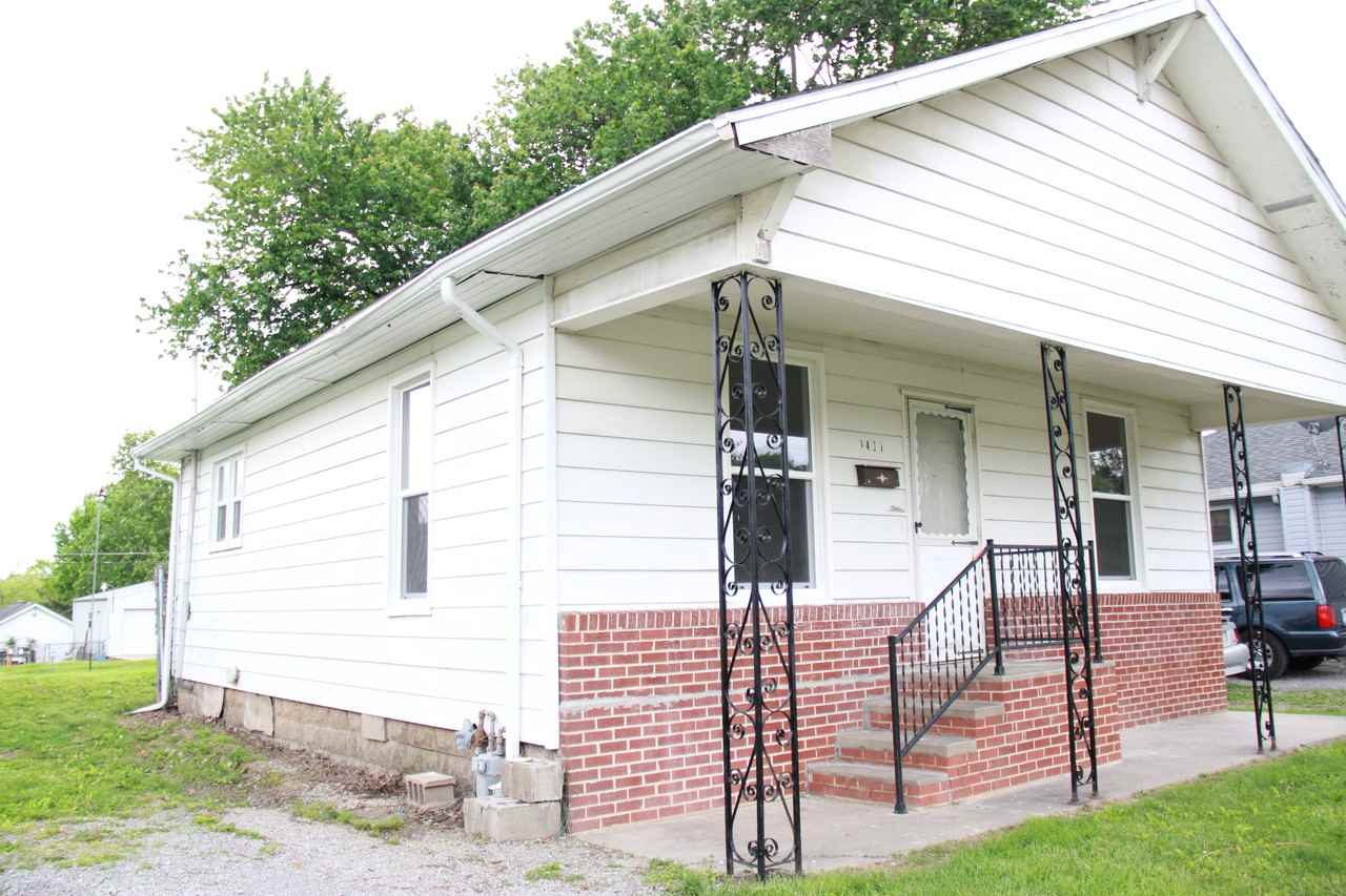 1407 Burgess Ave - Photo 2 of 10