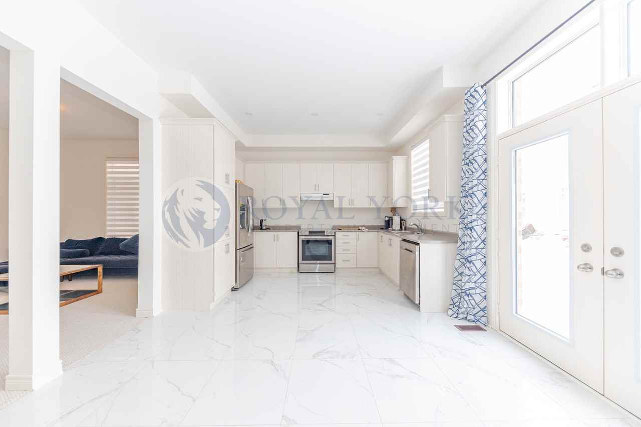 249 Inverness Way - Photo 3 of 19