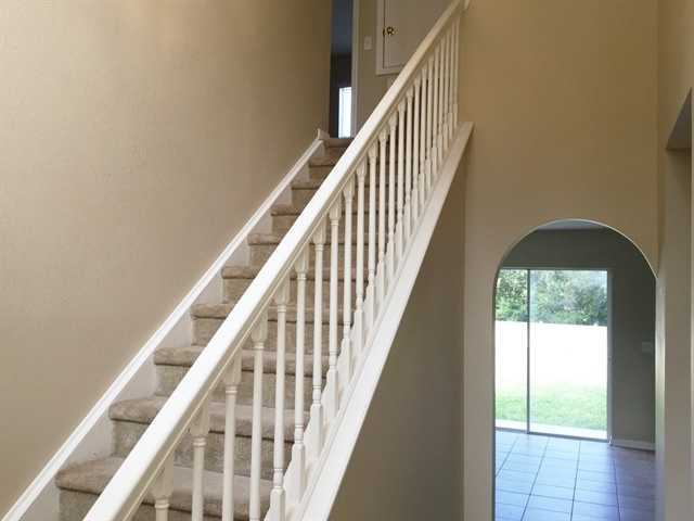 31802 Parkdale Drive - Photo 2 of 20