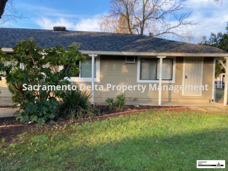 5817 15th Ave - Photo 2 of 11