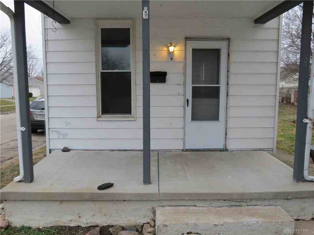39 W Main St - Photo 2 of 10