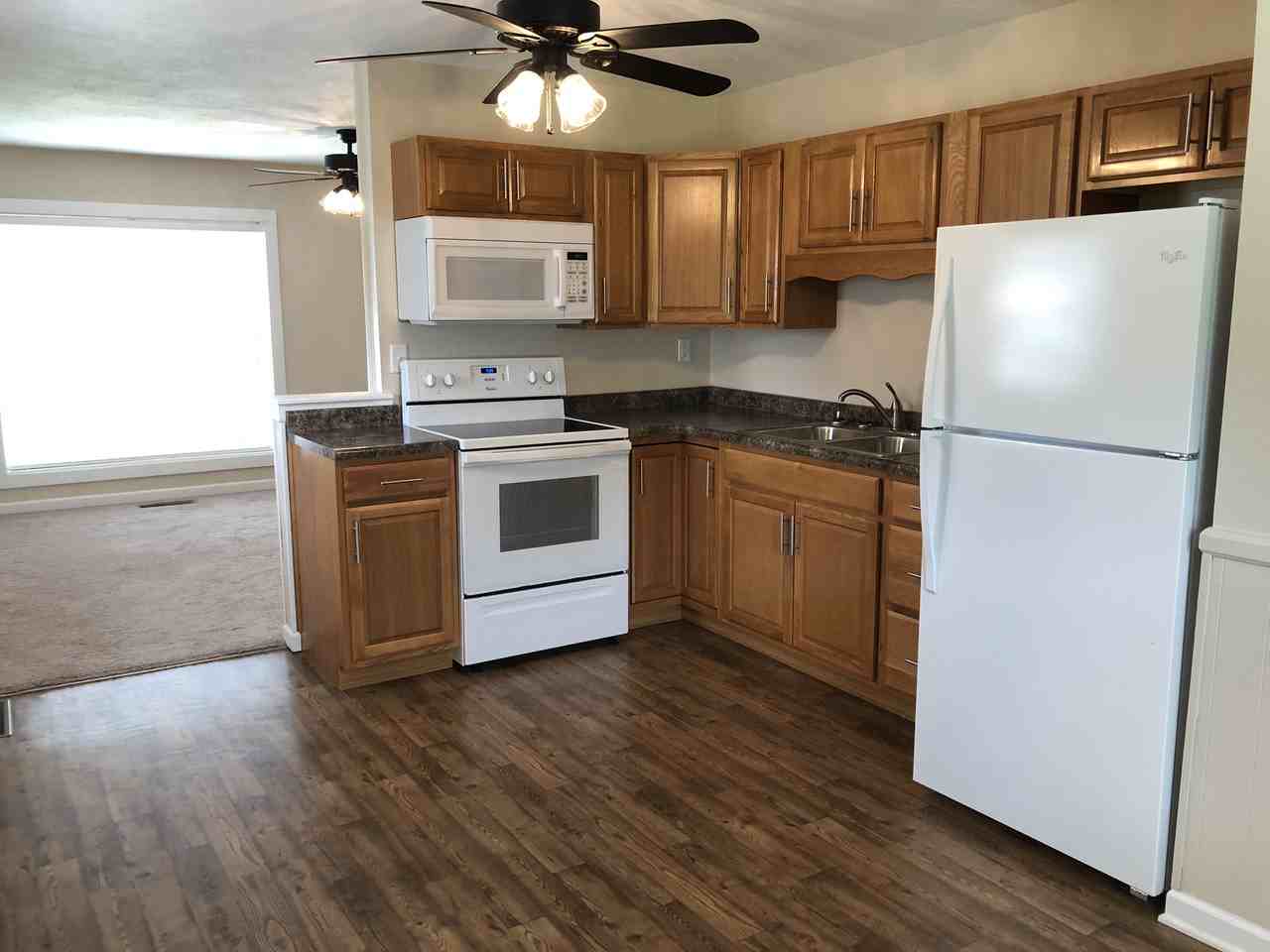3326 Pipers Glen Drive - Photo 2 of 13