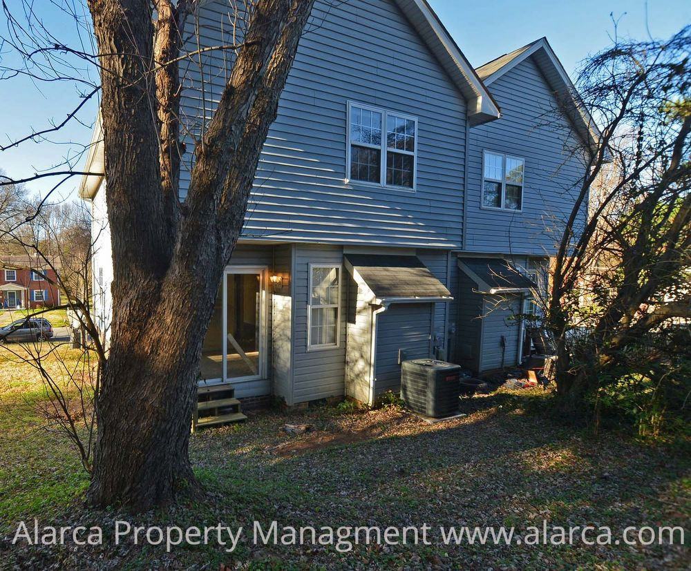 5620 Ilford Street - Photo 2 of 12