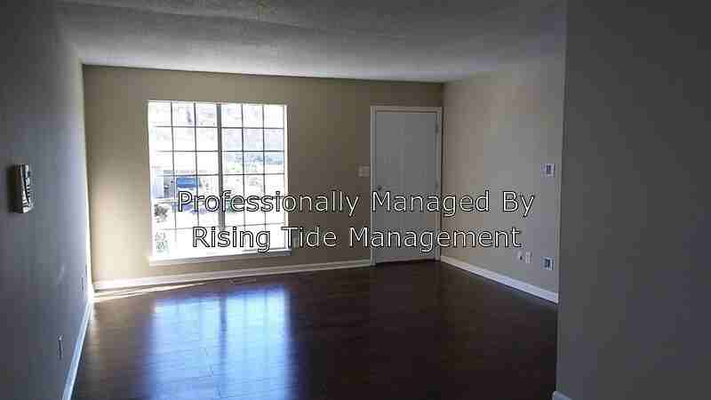 1828 Huntington Dr - Photo 3 of 24