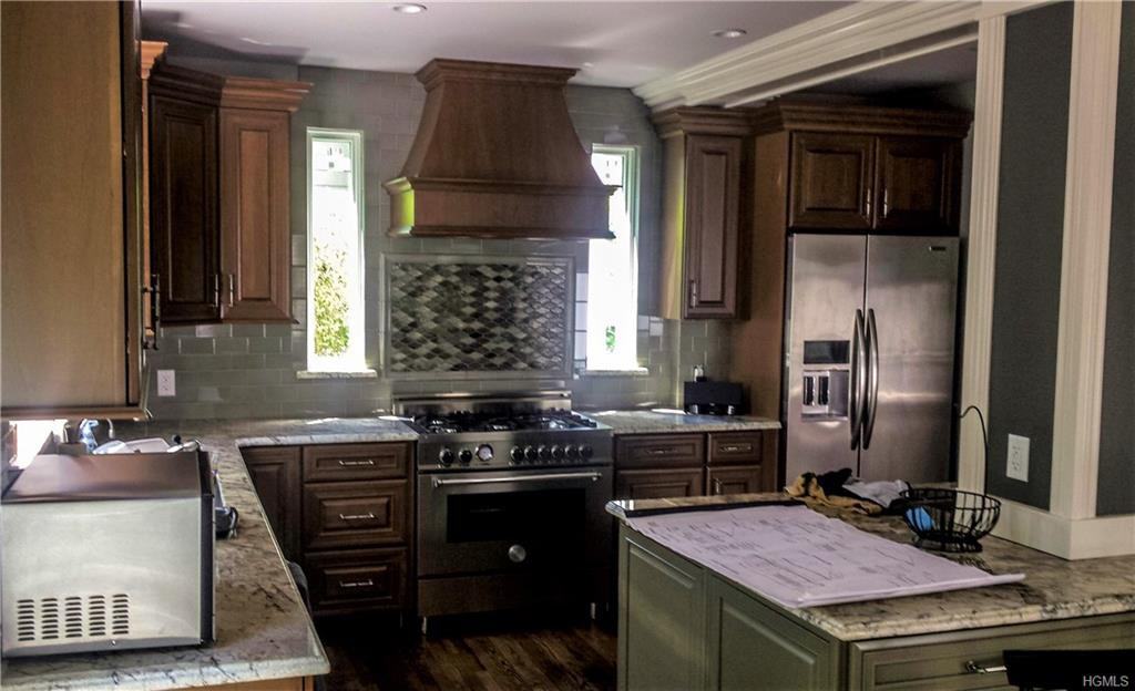 19 Andre Hill - Photo 3 of 15